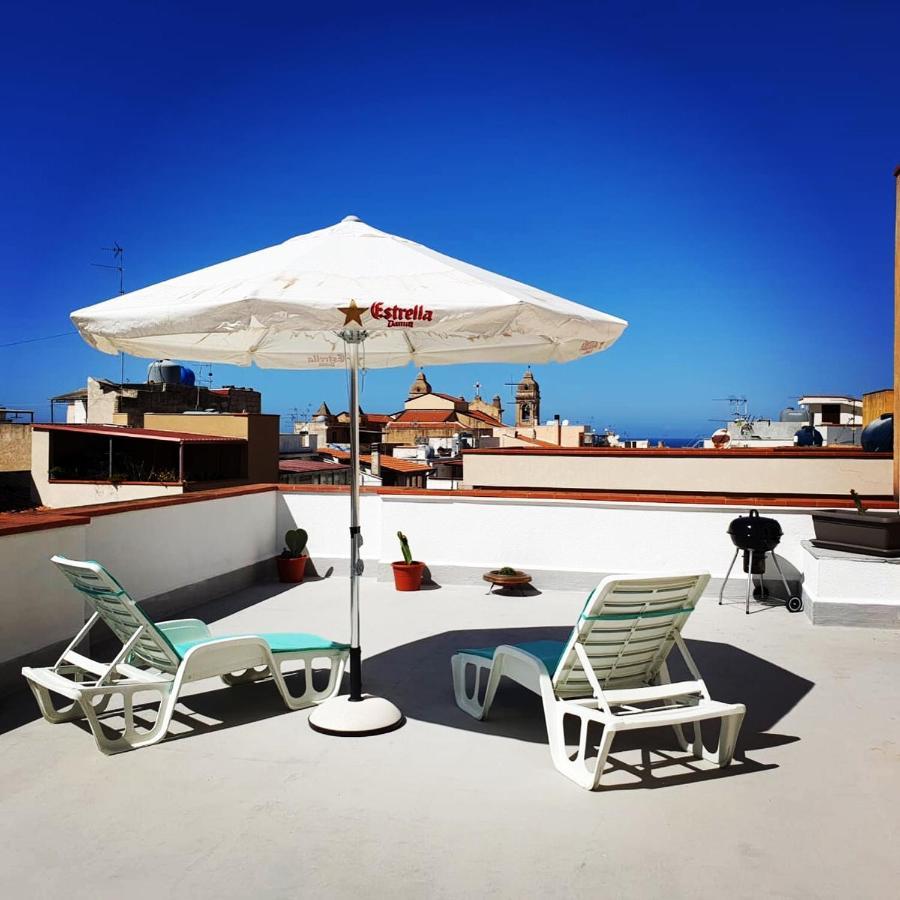 Apartment In The Center Terrasini Exterior foto
